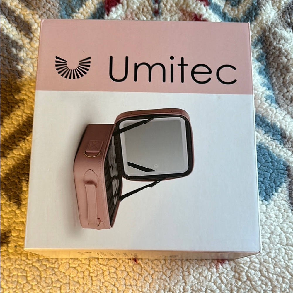 Umitec Pink Makeup Case with Mirror